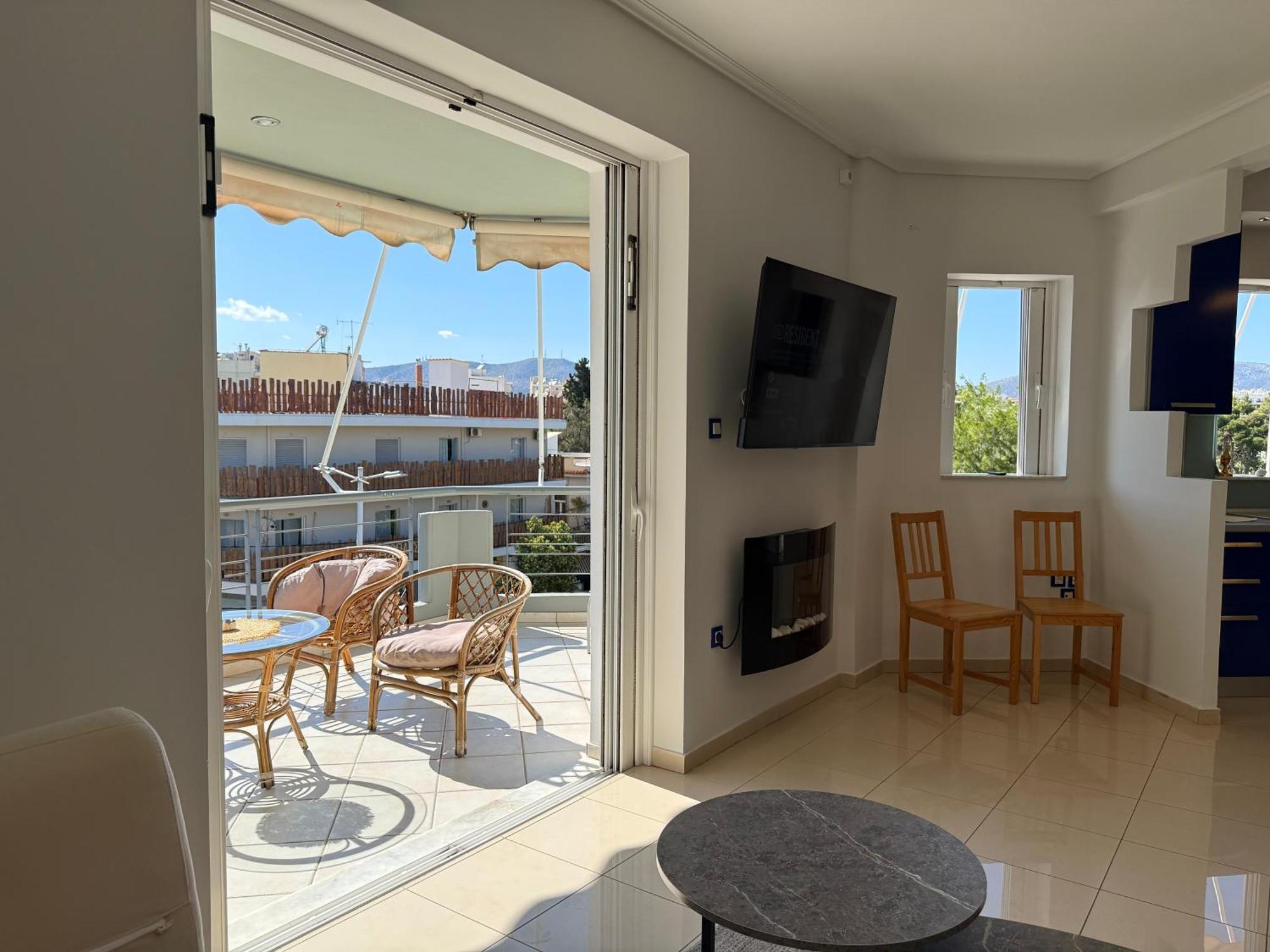 Sunny Home Private Jacuzzi Hydromassage Acropolis & Lycabettus Far View Parking 300M Metro Peristeri 雅典 外观 照片