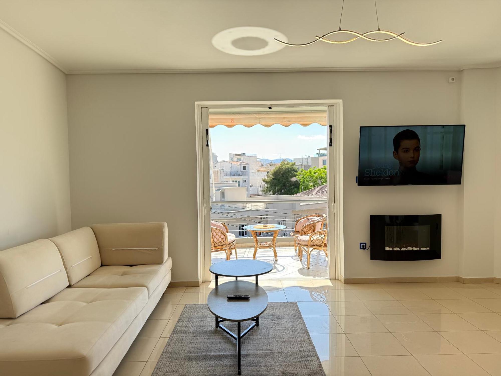 Sunny Home Private Jacuzzi Hydromassage Acropolis & Lycabettus Far View Parking 300M Metro Peristeri 雅典 外观 照片