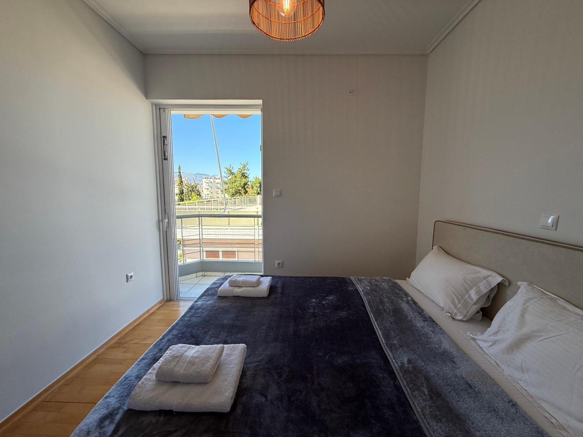 Sunny Home Private Jacuzzi Hydromassage Acropolis & Lycabettus Far View Parking 300M Metro Peristeri 雅典 外观 照片